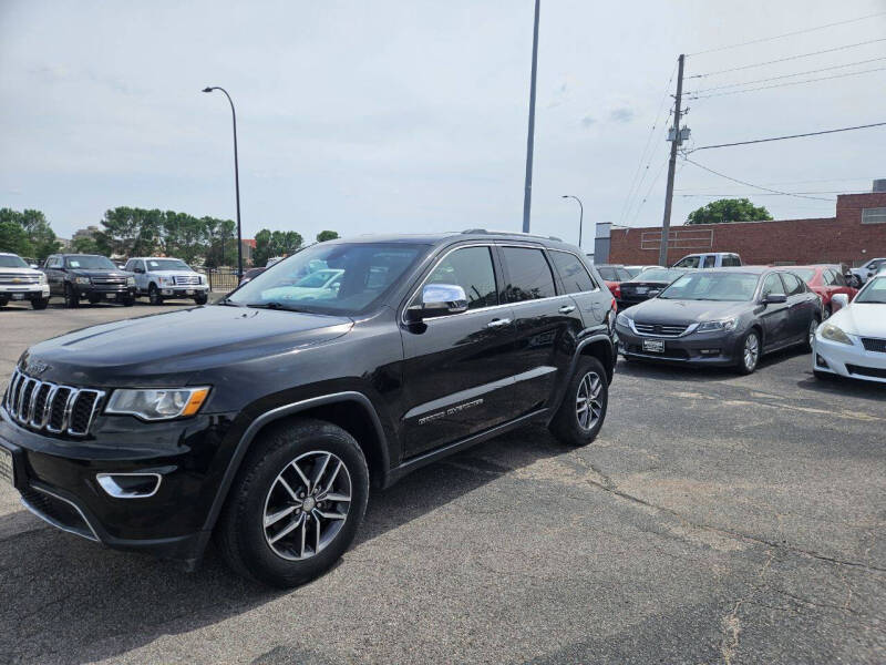 jeep grand cherokee 2018 1C4RJFBG4JC379604 image jeep grand cherokee 2018 1C4RJFBG4JC379604 image